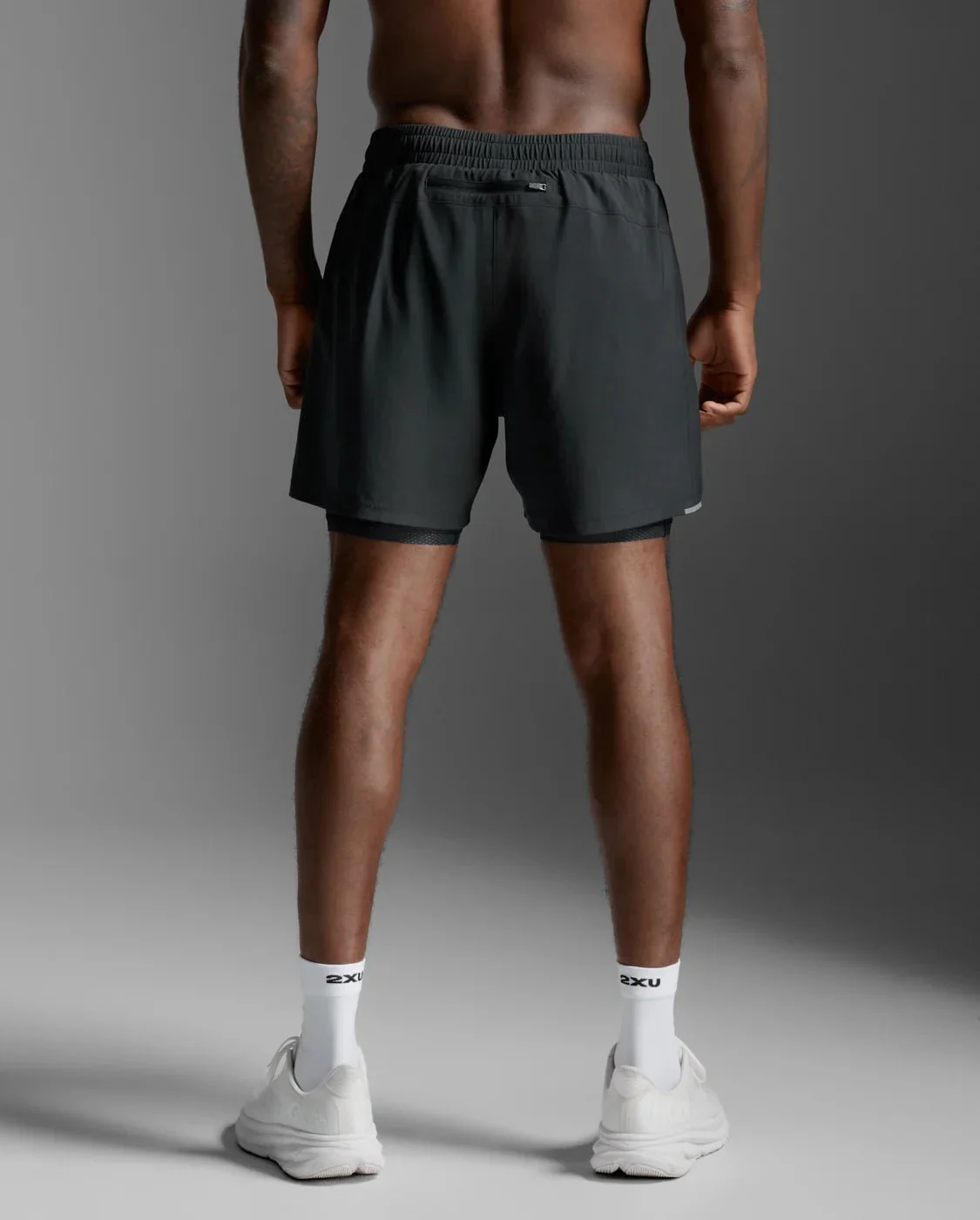 2XU Aero Mesh 2-in-1 5 Inch shorts Men's - Image 11