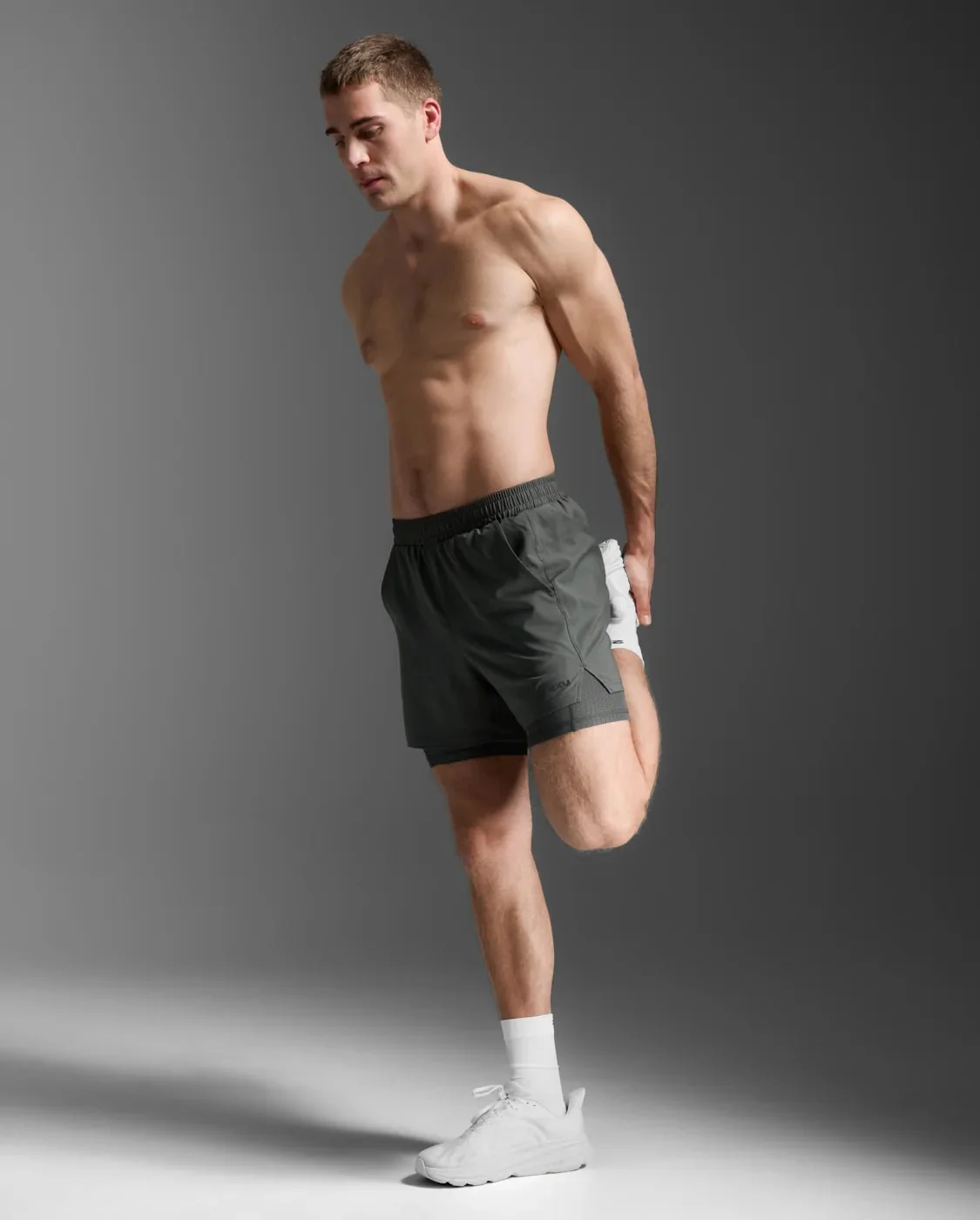 2XU Aero Mesh 2-in-1 5 Inch shorts Men's - Image 16