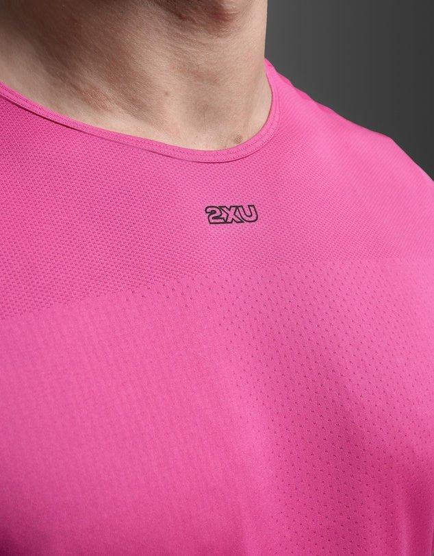2XU Men's Light Speed Tech Tee - Image 13