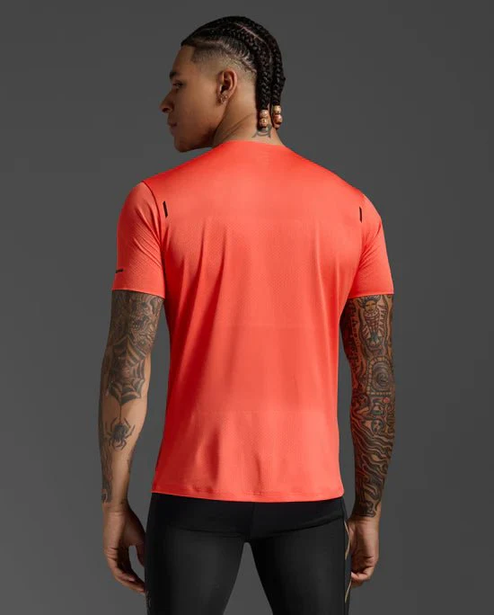 2XU Men's Light Speed Tech Tee - Image 16