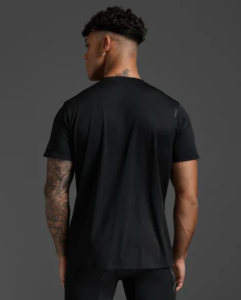 2XU Men's Light Speed Tech Tee - Image 18