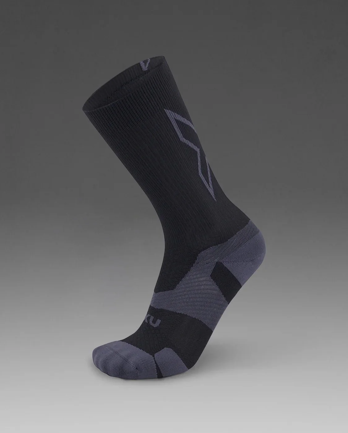 2XU Vectr Light Cushion Crew Socks - Image 4