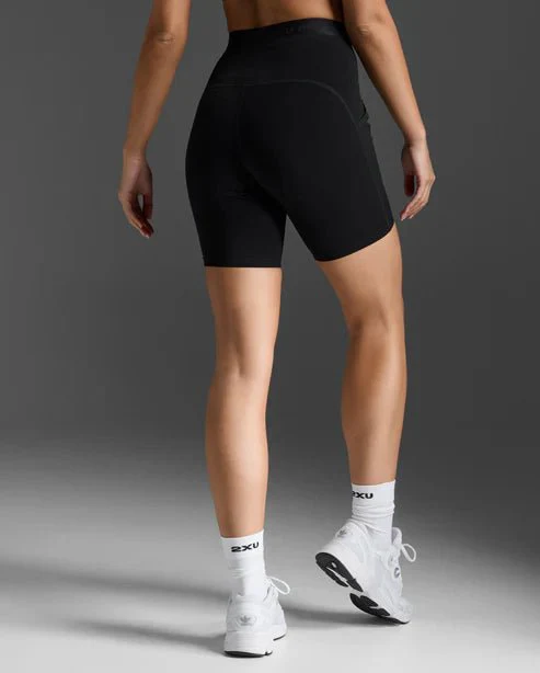 2XU Women's Hi Rise Bike Short - Image 5