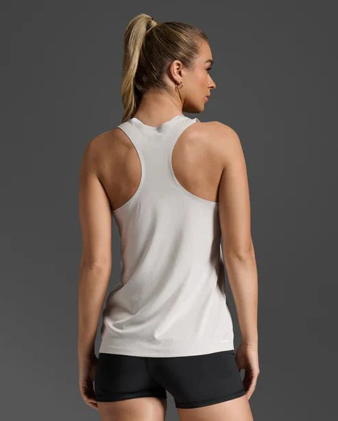 2XU Women's Light Speed Tech Singlet - Image 3