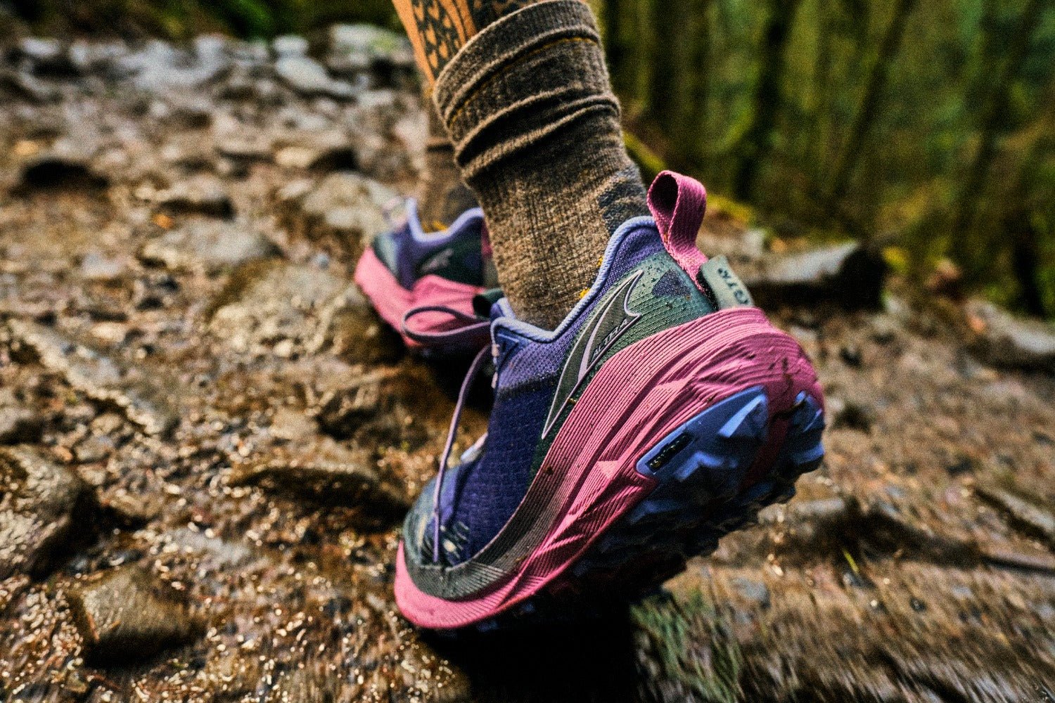 Altra Women's Experience Wild 2 - Image 7