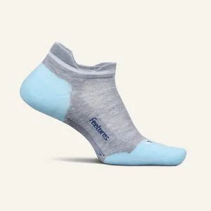 Feetures Elite Max Cushion No-Show Tab Socks - Image 3