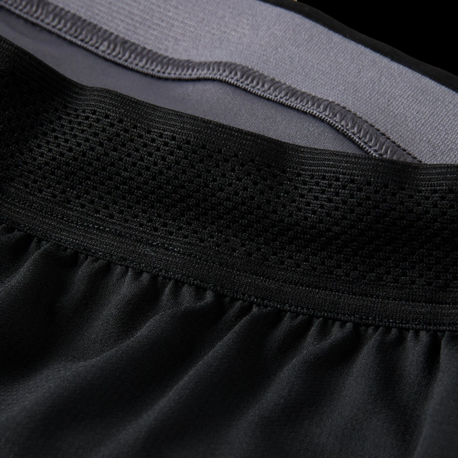Mizuno Tech Light 3.5 Split Short Womens - Image 4