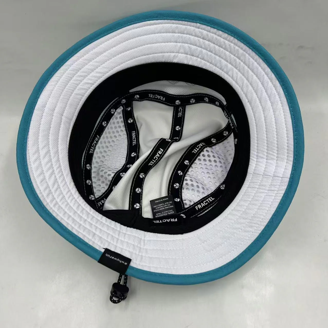 Run Trails Fractel Bucket Hat - Image 3