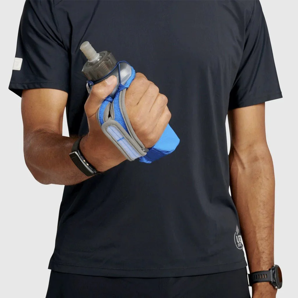 Ultimate Direction Clutch 6.0 Handheld Hydration Flask - Lightweight Running Water Bottle - Image 5